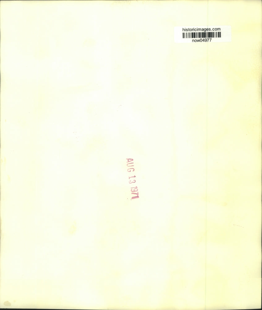 1971 Press Photo Australia's Defense Minister Gorton shown at Sydney airport