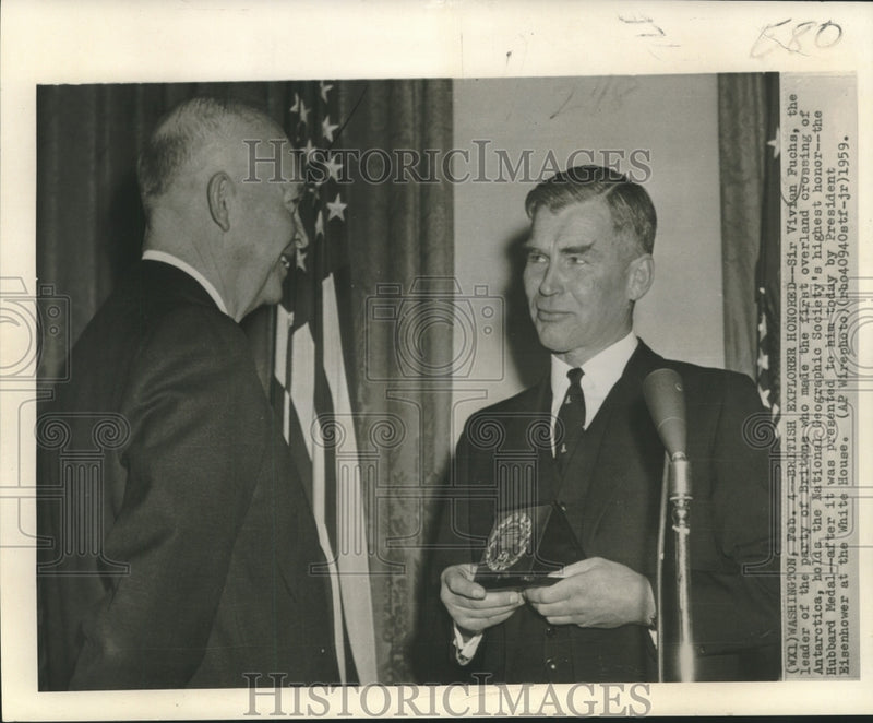 Load image into Gallery viewer, 1959 Press Photo British explorer Sir Vivian Fuchs honored by Nat. Georgraphic
