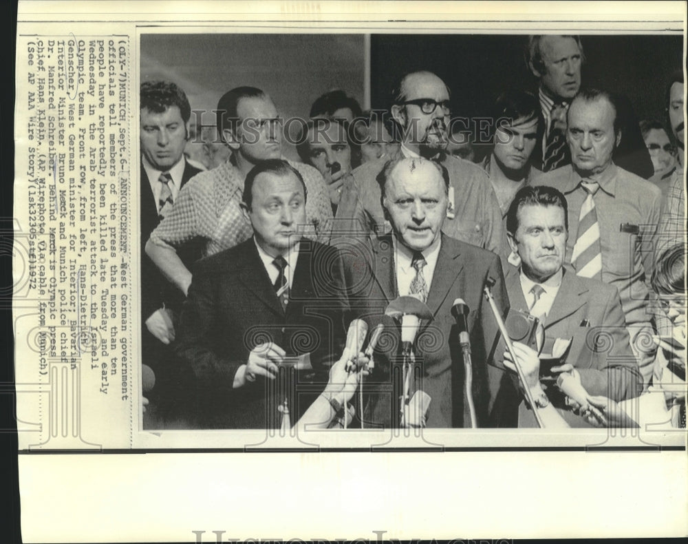 1972 Press Photo Hans-Dietrich Genscher & other West German government officials