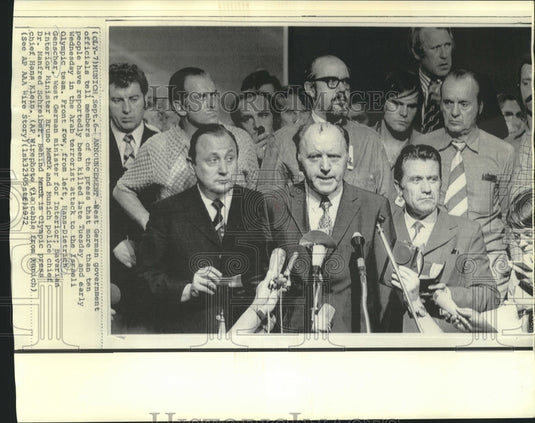 1972 Press Photo Hans-Dietrich Genscher & other West German government officials