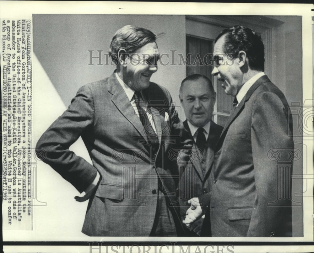 1969 Press Photo President Nixon, Prime Minister Gorton & other at White House