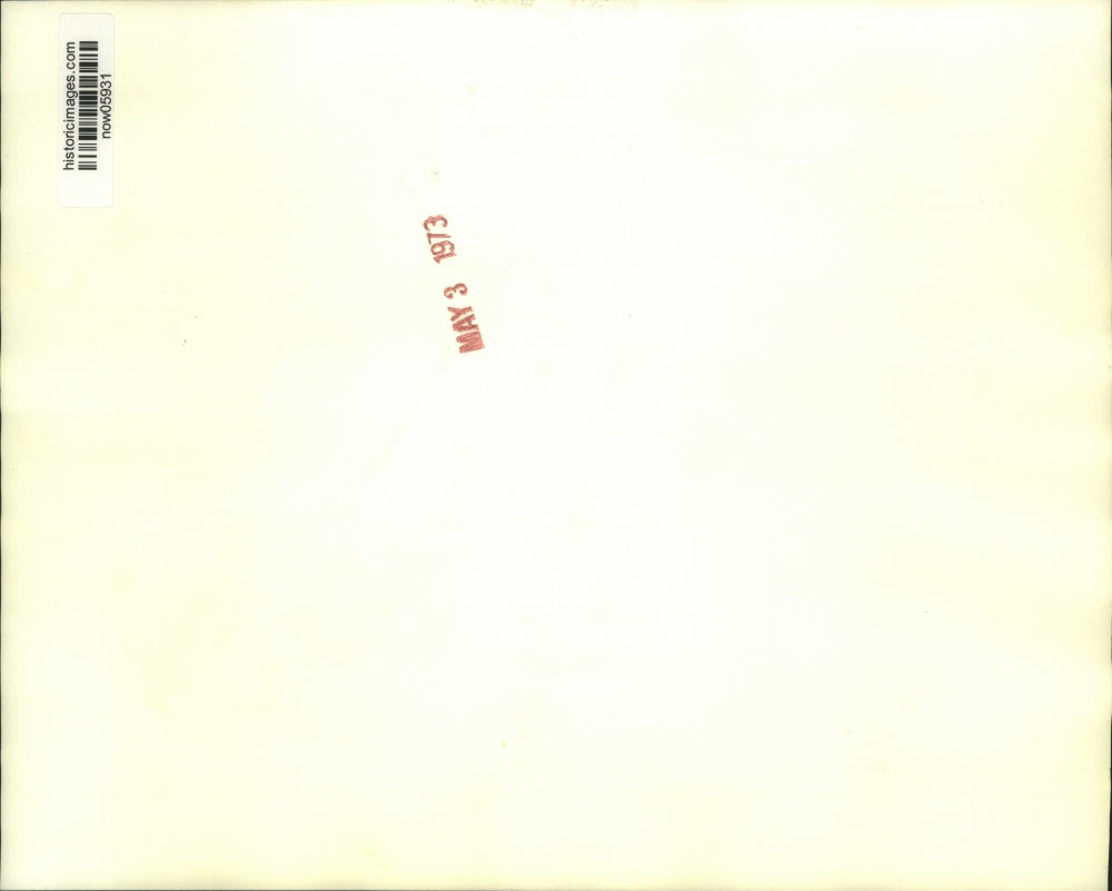 1973 Press Photo Mrs. H.R. Haldeman smiles at newsmen as she closes car window