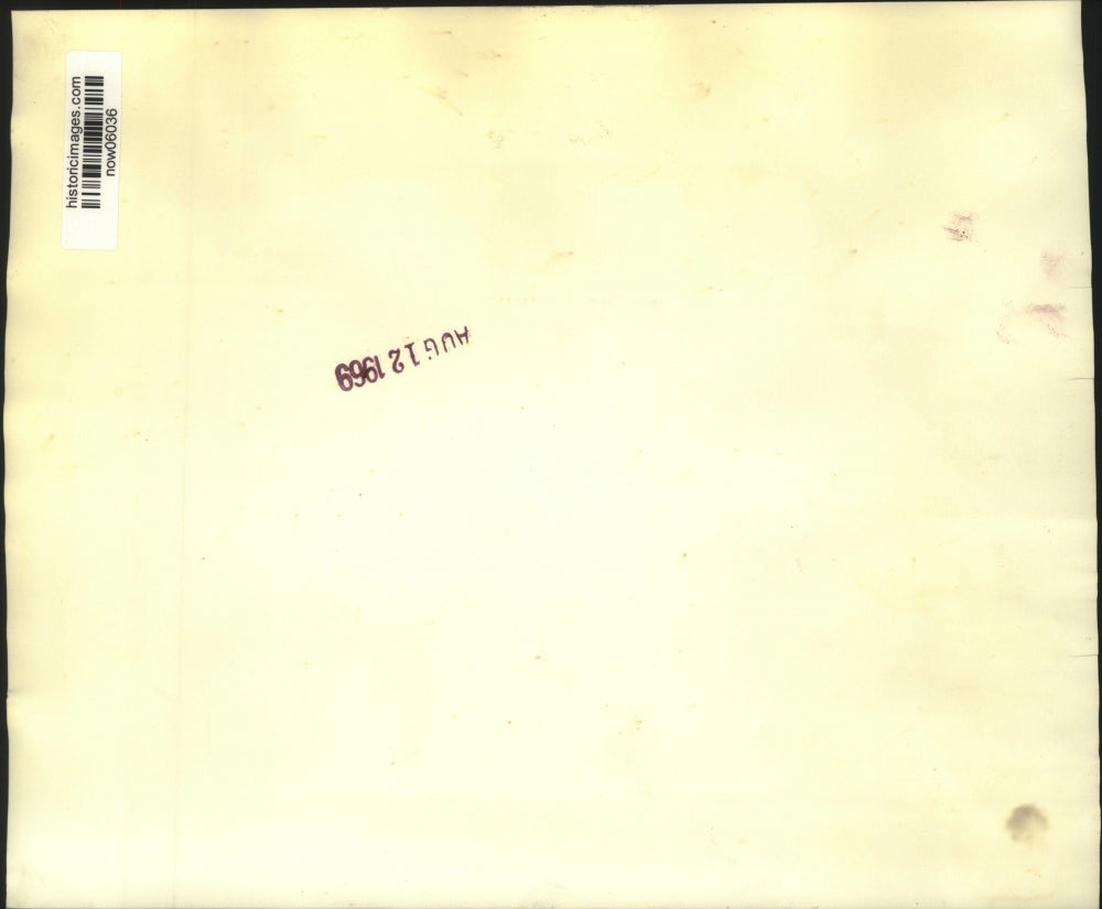 1969 Press Photo Attorney George Gregory interviewed at Saigon airport