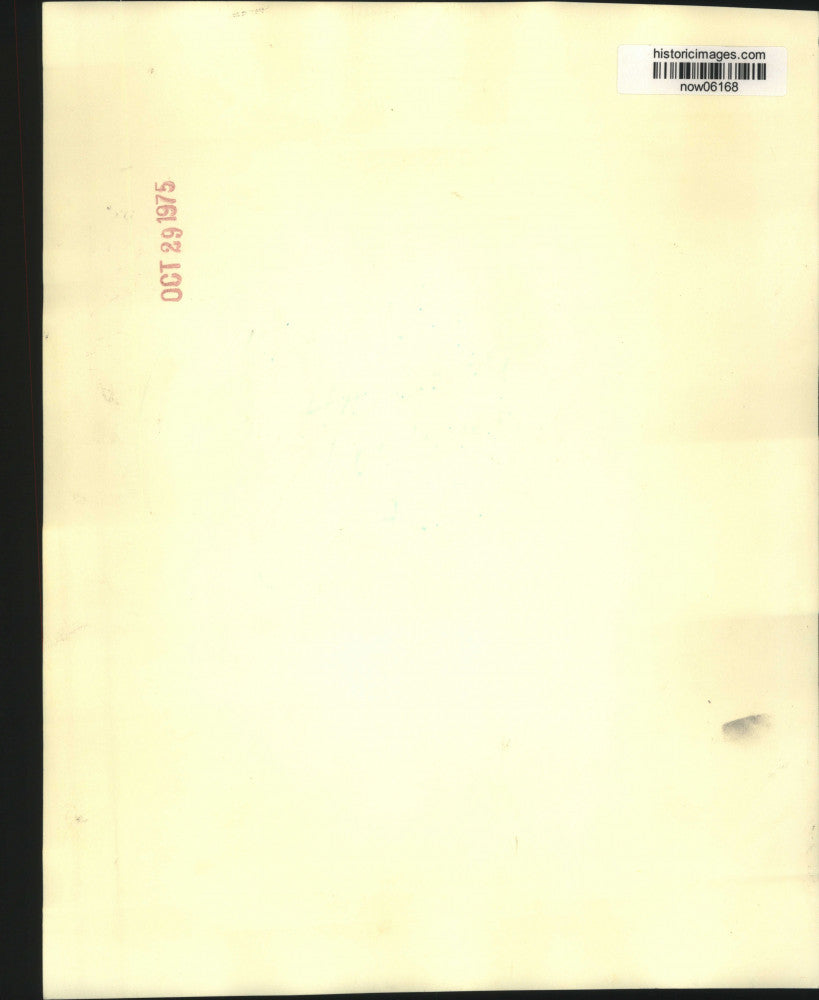 1975 Press Photo Tulane President Sheldon Hackney dunked at school carnival