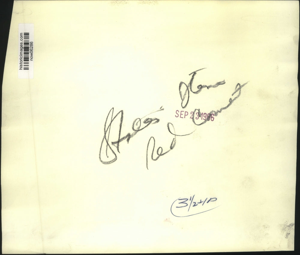 1966 Press Photo James Gibson's champagne bottle monument in York, Maine