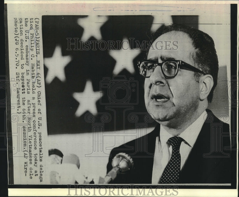 Load image into Gallery viewer, 1970 Press Photo Philip Habib, Chief of U.S. peace-talks delegation in Paris
