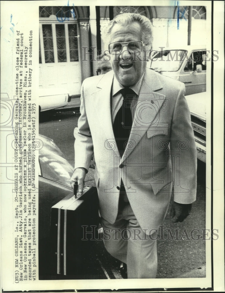 1973 Press Photo Pershing Gervais arrives at Federal Court in New Orleans.