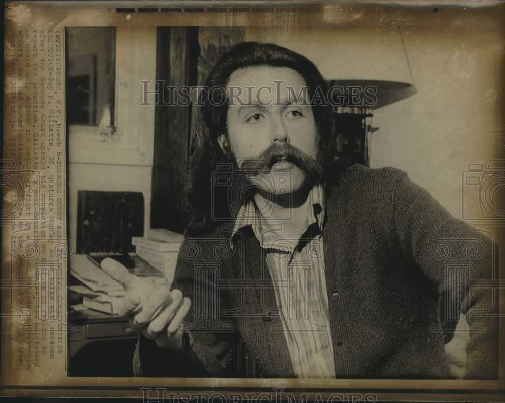 1971 Press Photo Guy Gillette conscientious objector-after Supreme court hearing