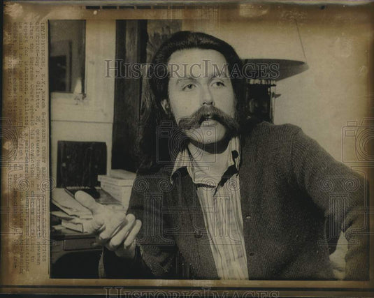 1971 Press Photo Guy Gillette conscientious objector-after Supreme court hearing