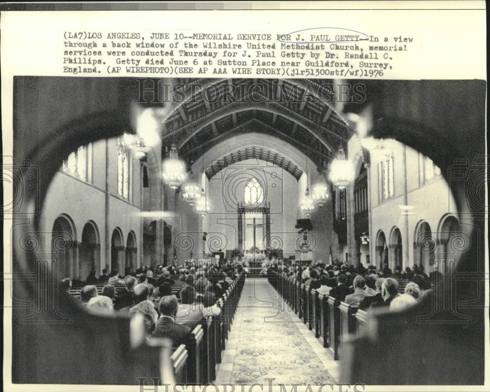 1976 Press Photo View of memorial service for J. Paul Getty in Los Angeles, CA