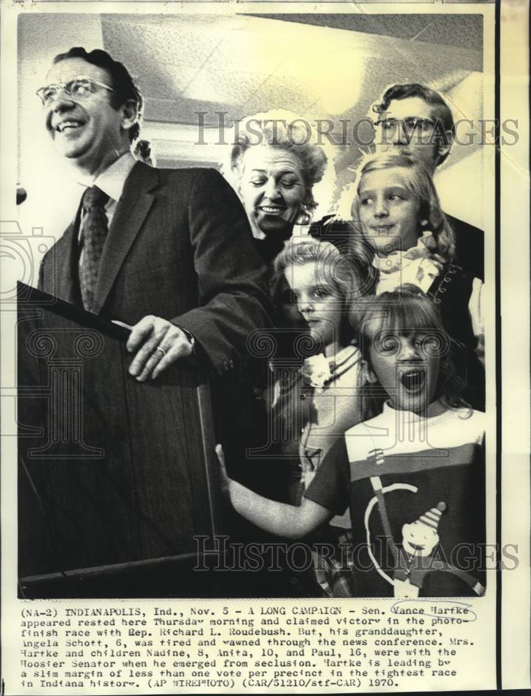 Load image into Gallery viewer, 1970 Press Photo Senator Vance Hartke with family at Indiana news conference
