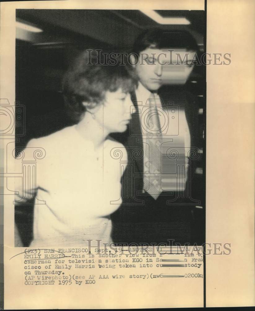 1975 Press Photo Emily Harris taken into custody in San Francisco, CA