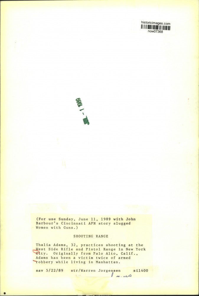 1989 Press Photo Thalia Adams practices at West Side Rifle & Pistol Range in NY