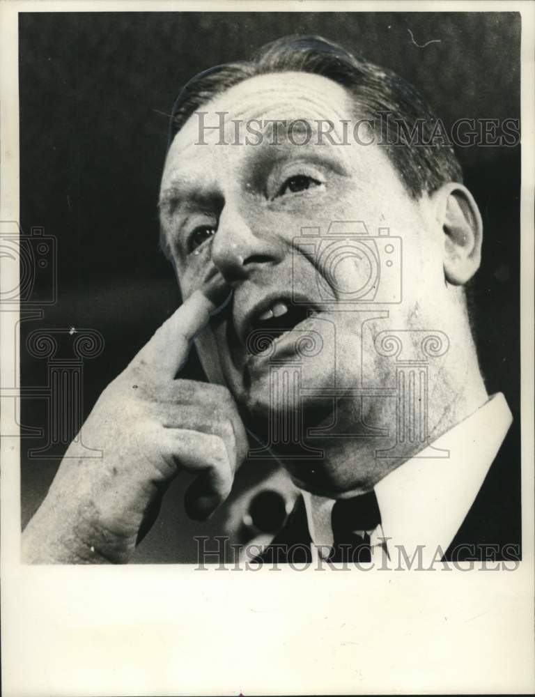 1966 Press Photo Alabama Attorney General Richmond Flowers speaks - now07413