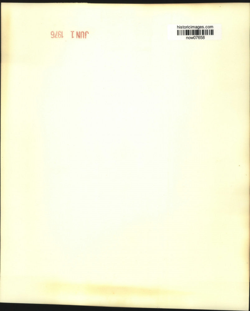 1976 Press Photo Congressman Wayne Hays & wife at war memorial dedication