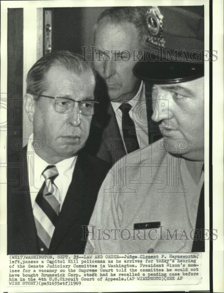 Load image into Gallery viewer, 1969 Press Photo Judge Clement Haynsworth arrives at Senate Judiciary Committee
