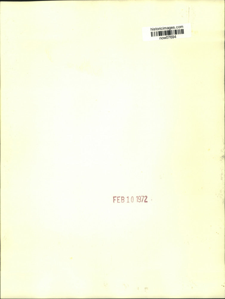 1972 Press Photo Judge Clelment Haynsworth looks over papers in his office