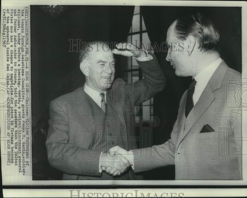 1967 Press Photo Chairman William Fulbright greets soldier-diplomat James Gavin