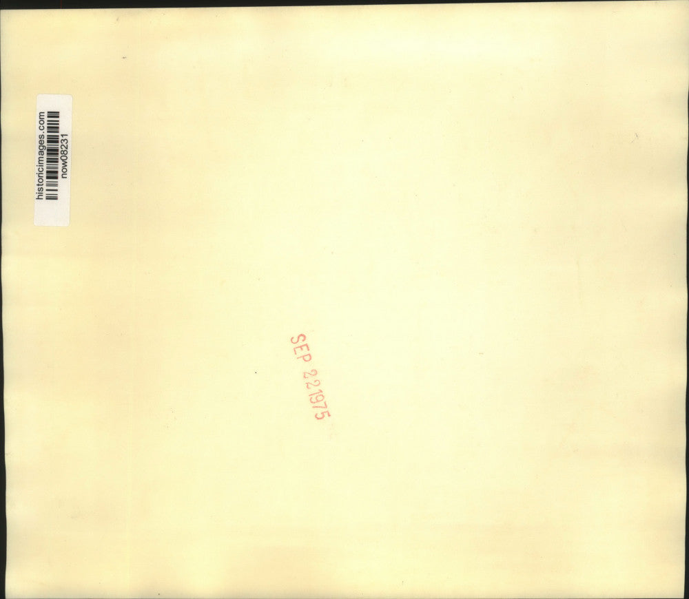 1975 Press Photo Terence Hallinan, attorney for Patty Hearst with newsmen