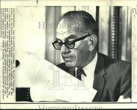 1972 Press Photo Chairman Fulbright reads copy of U.S.-Soviet SALT agreements.