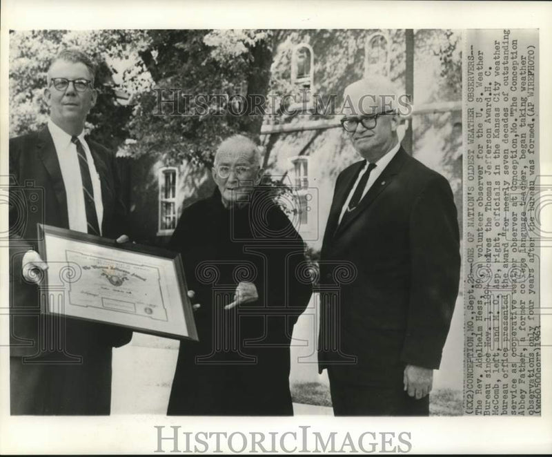 Load image into Gallery viewer, 1963 Press Photo Rev. Adelhelm Hess, oldest weather observer, presented award
