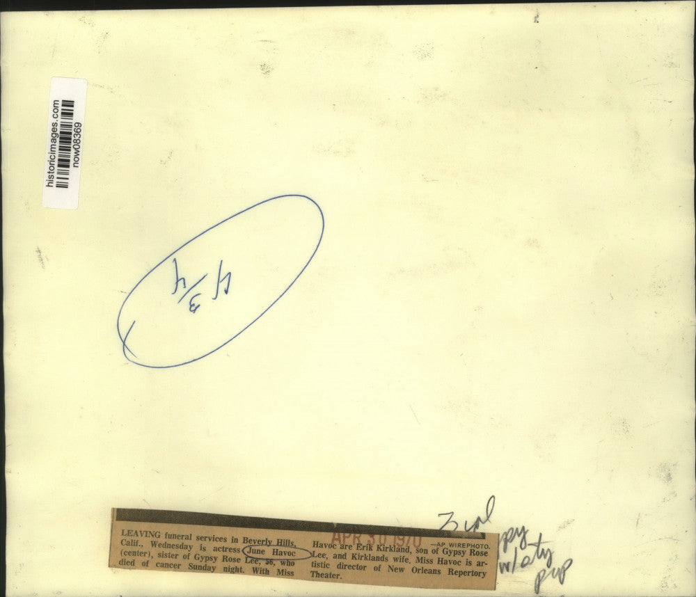 1970 Press Photo Family of Gypsy Rose Lee attend funeral in Beverly Hills, CA