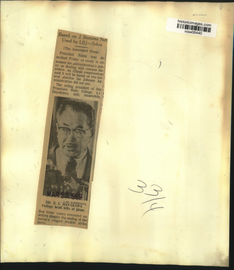 Load image into Gallery viewer, 1969 Press Photo S.I. Hayakawa of San Francisco State College at news conference
