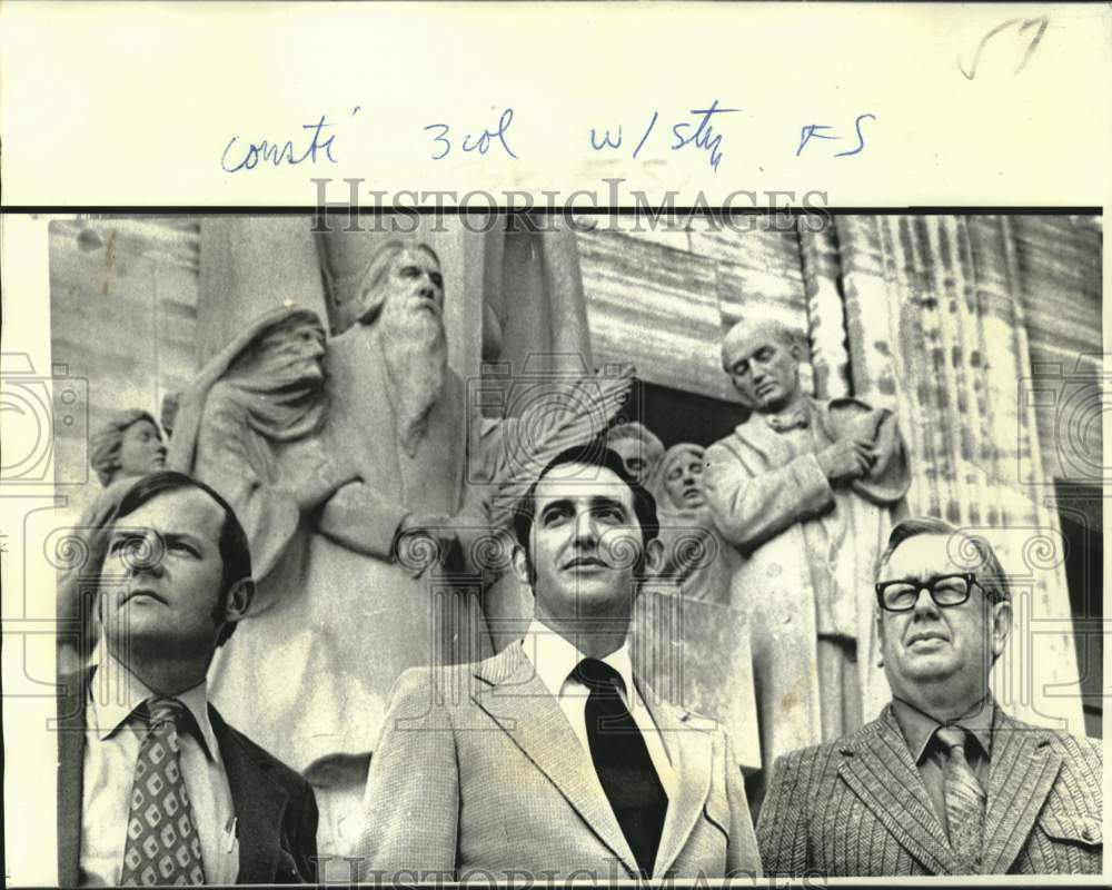 1973 Press Photo House Speaker E.L. &quot;Bubba&quot; Henry &amp; others at Louisiana Capitol