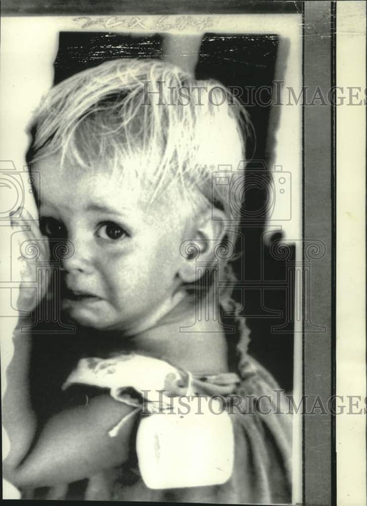 1974 Press Photo Cyprus refugee Daphne Hawkins, AP correspondent's daughter