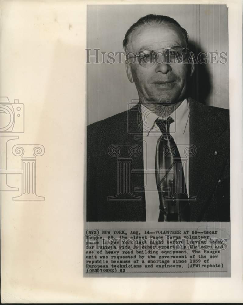 1962 Press Photo Oscar Haugen, 69, oldest Peace Corps volunteer in New York