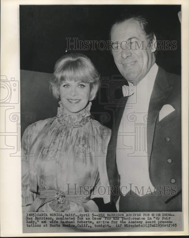 Load image into Gallery viewer, 1965 Press Photo Rex Harrison &amp; wife Rachel Roberts at Academy Awards in CA
