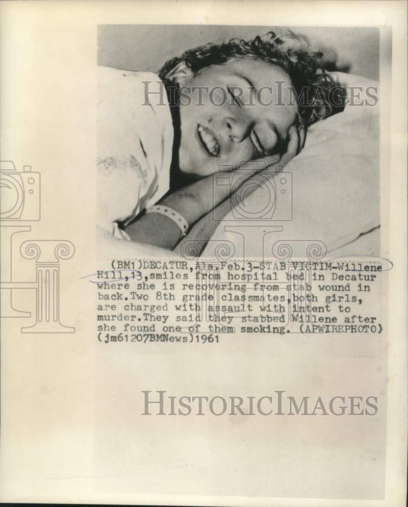Load image into Gallery viewer, 1961 Press Photo Willene Hill recovers from stab wounds in Decatur, AL hospital
