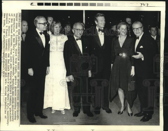 1970 Press Photo U.N. Pres., Norway's Edvard Hambro & others at Lincoln Center