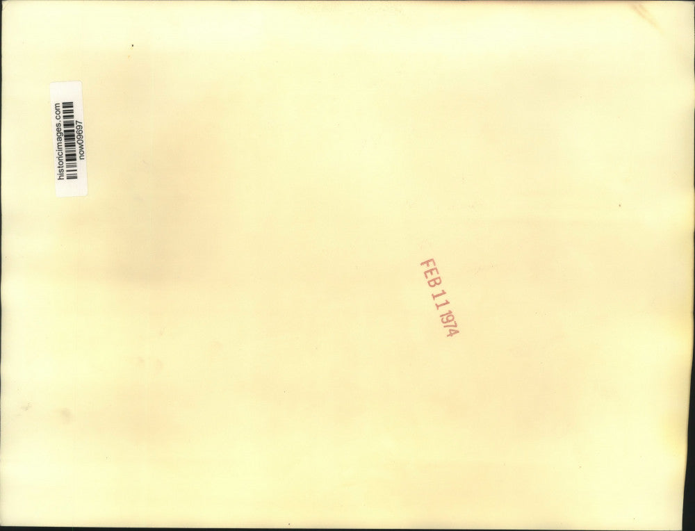 1974 Press Photo Astronaut Edward Gibson's wife holds AP photo after splashdown