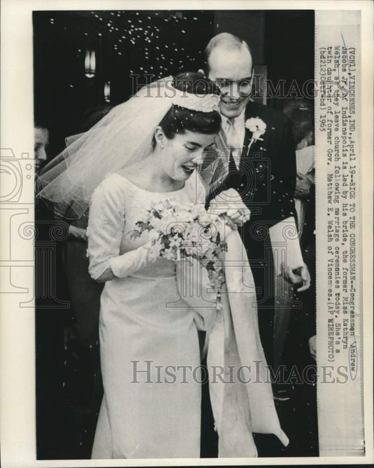 1965 Press Photo Congressman Andrew Jacobs and bride Kathryn leave church