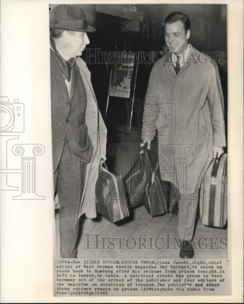 1962 Press Photo Claus Jacobi, Der Spiegel editor, released from prison
