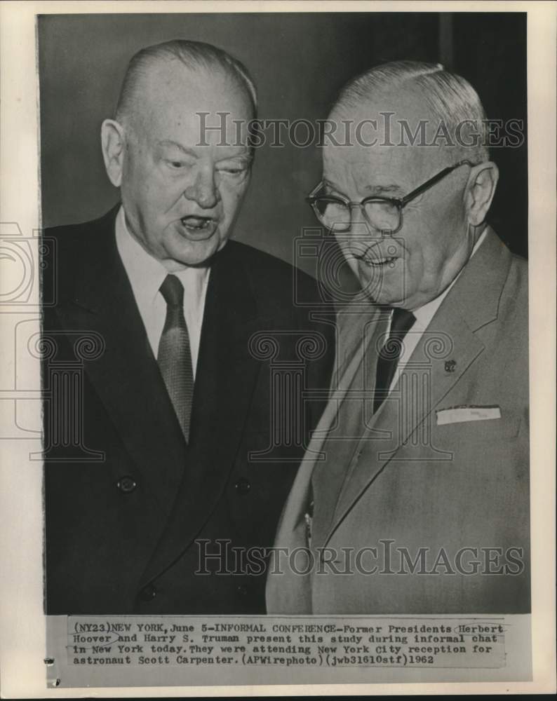 Load image into Gallery viewer, 1962 Press Photo Former Presidents Hoover &amp; Truman at New York City reception
