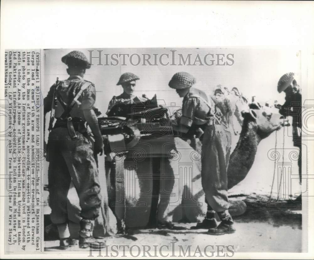 1965 Press Photo Men of Rajasthan Camel Corps with arms and Ammunition