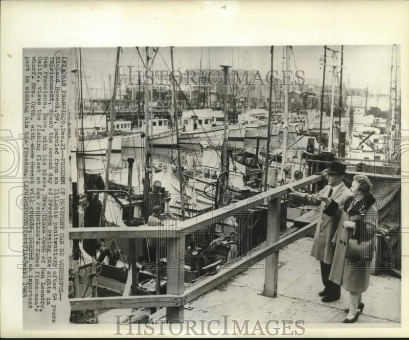 Load image into Gallery viewer, 1963 Press Photo Freed prisoner Richard Honeck with Clara Orth in California
