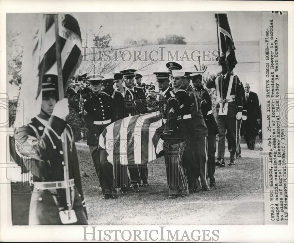 1964 Press Photo Flag-draped coffin of Herbert Hoover carried to Iowa grave site