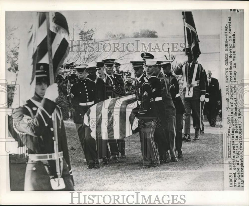 Load image into Gallery viewer, 1964 Press Photo Flag-draped coffin of Herbert Hoover carried to Iowa grave site
