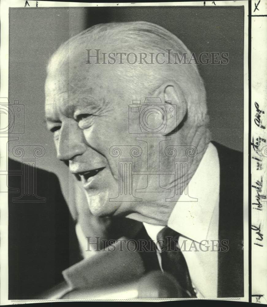 1969 Press Photo FCC chairman Rosel Hyde at The House Commerce Committee hearing