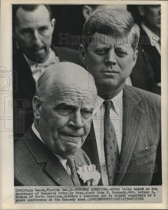 1960 Press Photo Luther Hodges and President-elect Kennedy at press conference