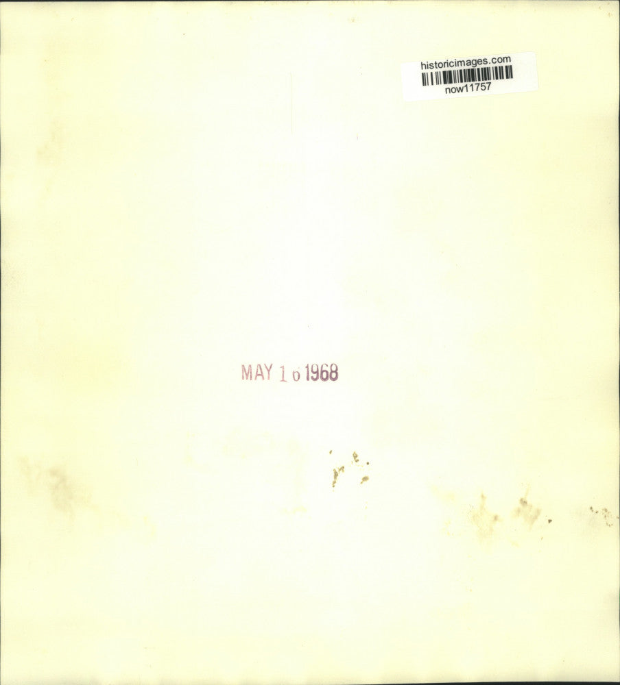 1968 Press Photo Sgt. Otis Holbrook barks out orders in Chu Chi, Vietnam