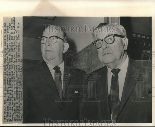 1965 Press Photo Judges Louis Holland and Joe Brown, in Jack Ruby case in Texas