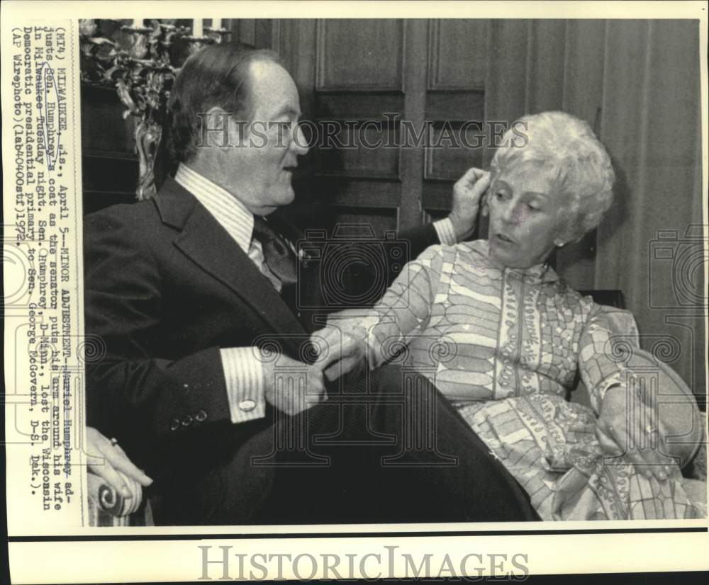1972 Press Photo Senator and Mrs. Humphrey shown in Milwaukee, Wisconsin