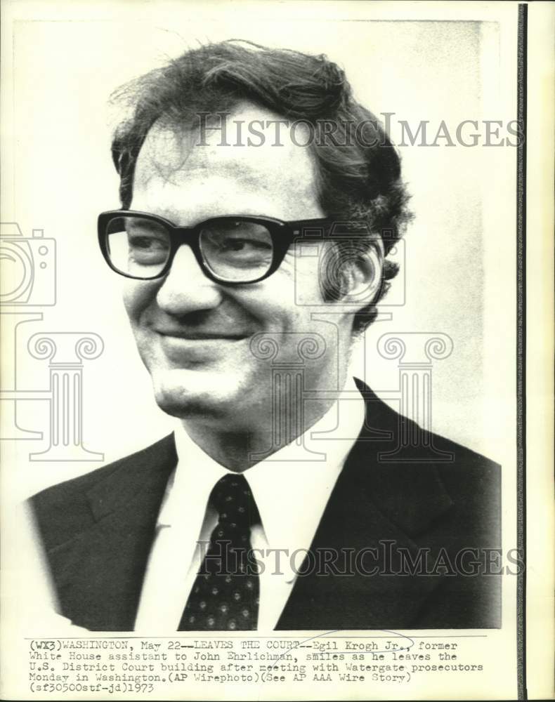 Load image into Gallery viewer, 1973 Press Photo Egil Krogh, former White House assistant, smiles, leaving court

