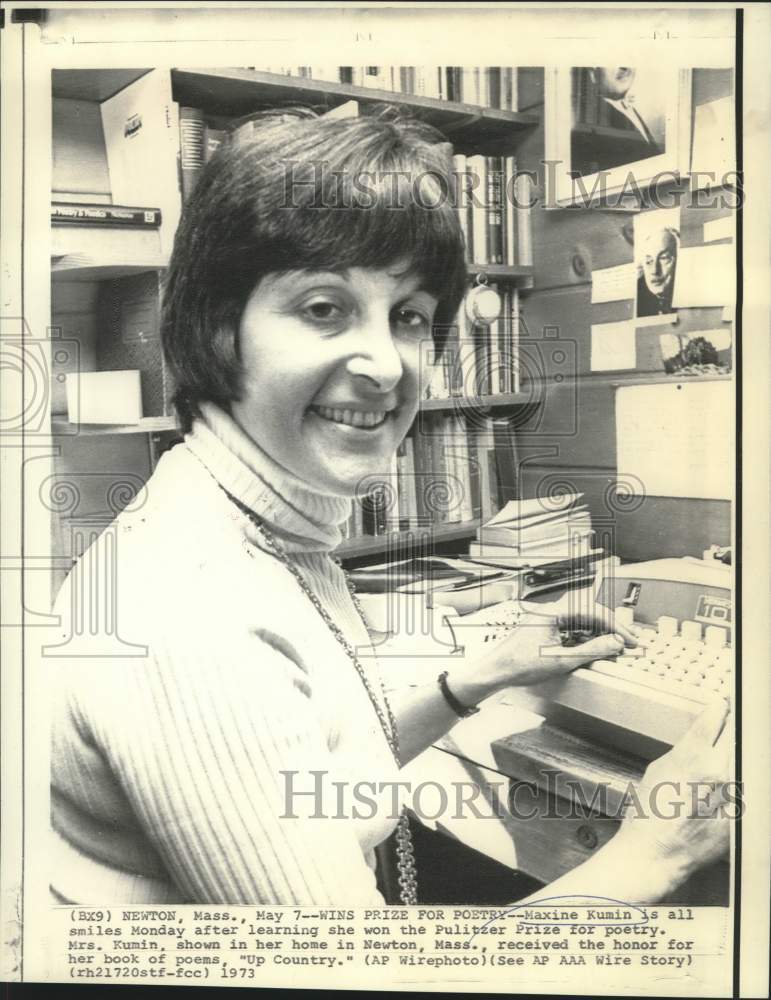 Load image into Gallery viewer, 1973 Press Photo Maxine Kumin, Pulitzer Prize winner for poetry. - now13075
