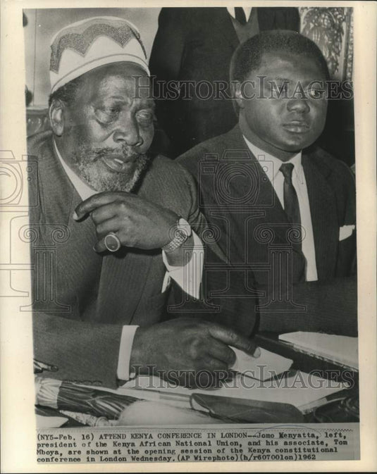 1962 Press Photo Kenya's President Jomo Kenyatta and associate at conference.