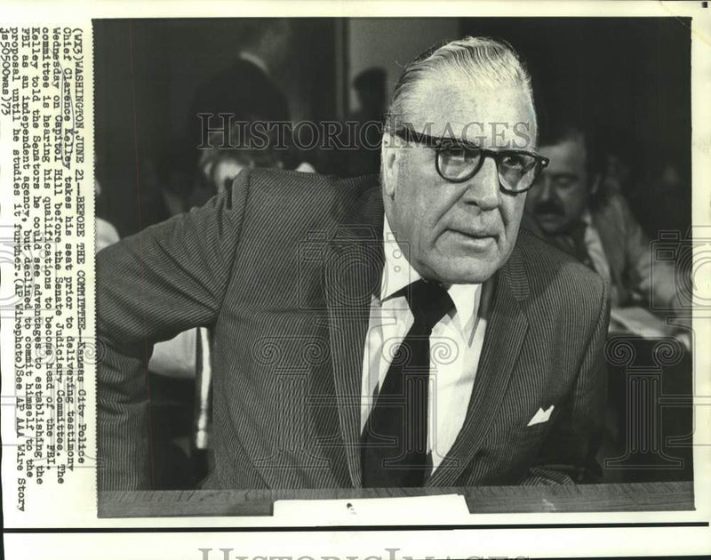 Load image into Gallery viewer, 1973 Press Photo Nominated FBI Director Kelley at Senate Judiciary subcommittee
